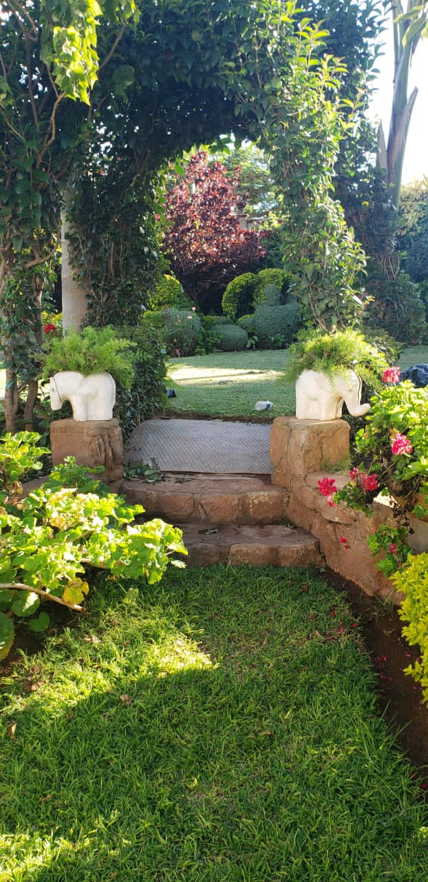 Tenclif Gardens Image